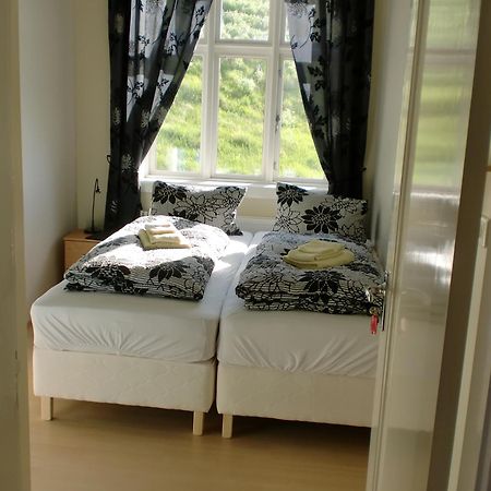 בלונדואוס Guesthouse Tilraun חדר תמונה