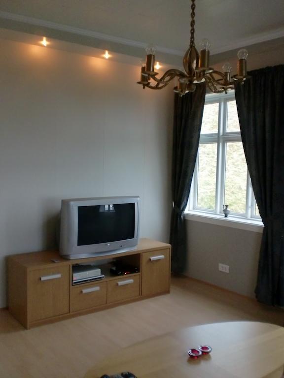 בלונדואוס Guesthouse Tilraun מראה חיצוני תמונה