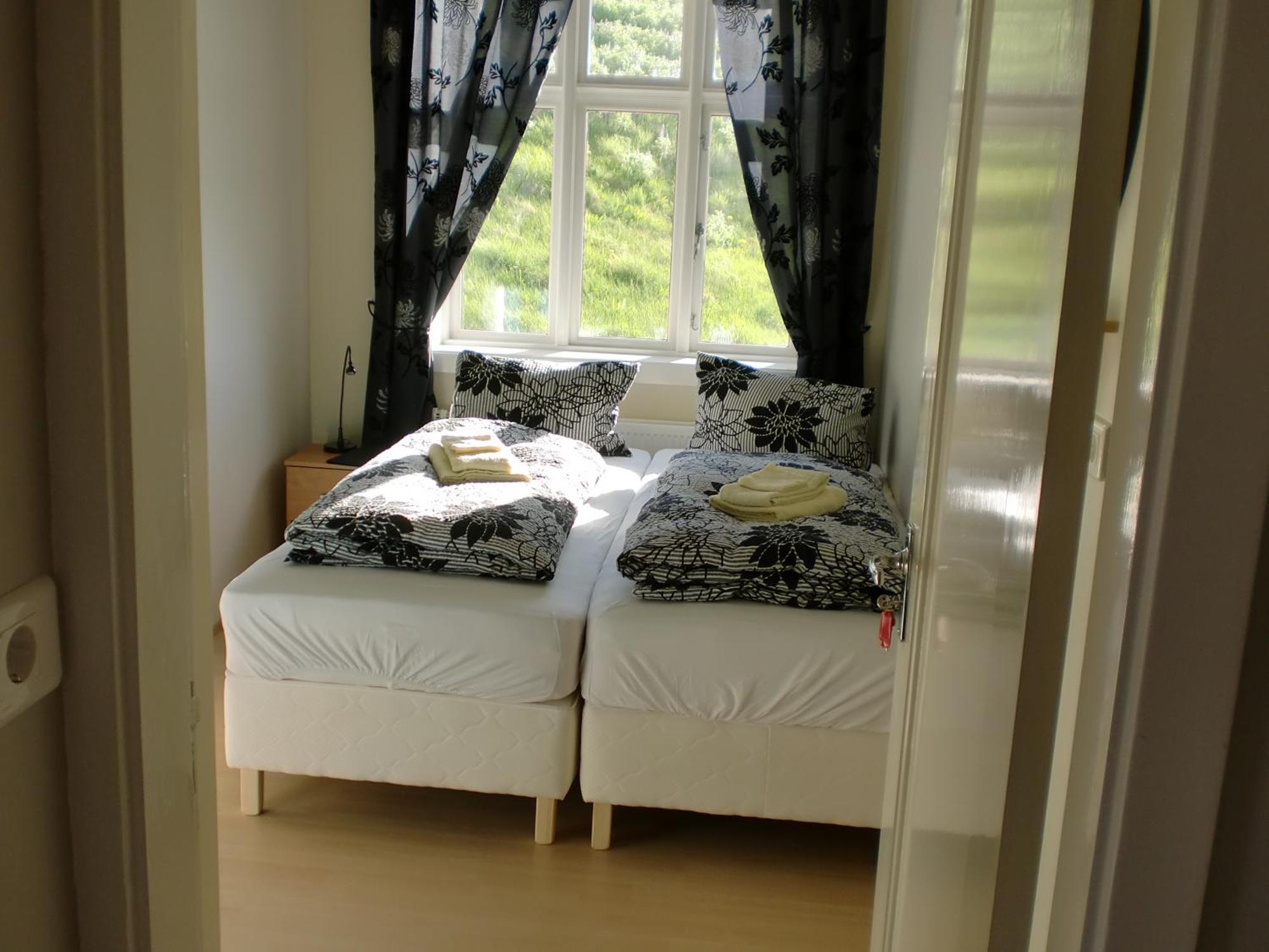 בלונדואוס Guesthouse Tilraun חדר תמונה