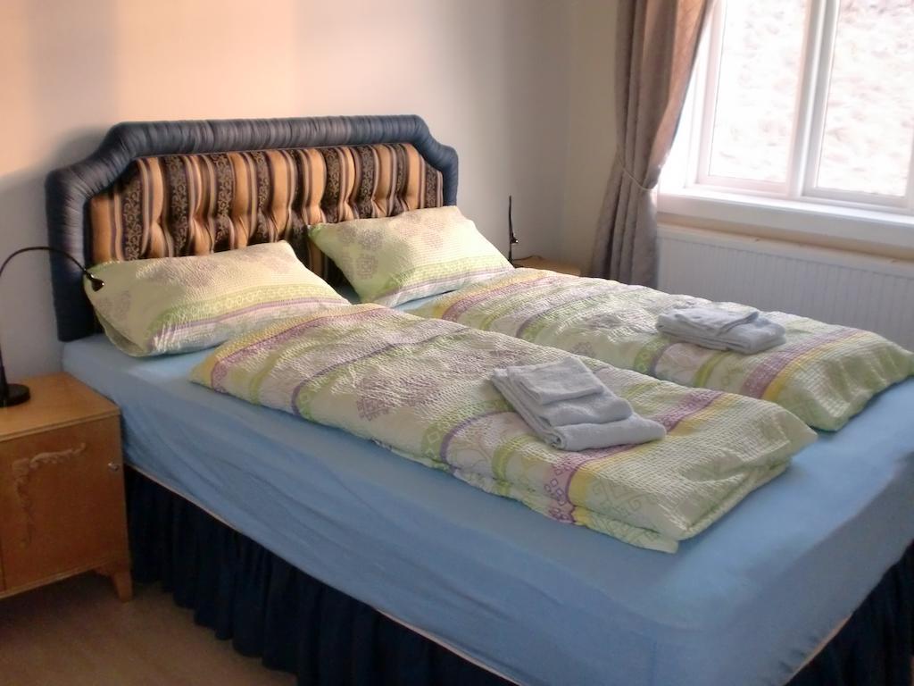 בלונדואוס Guesthouse Tilraun חדר תמונה