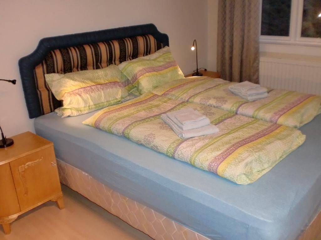 בלונדואוס Guesthouse Tilraun חדר תמונה